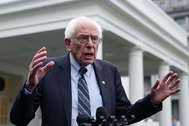 Socialism Rising, With Bernie Sanders Leading the Charge – The New American