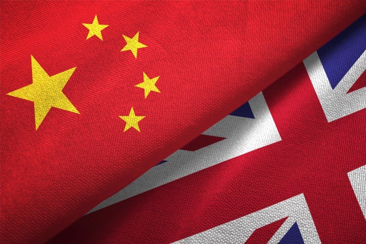 China Removes 6 Diplomats From Britain Over Manchester Violence - The New American