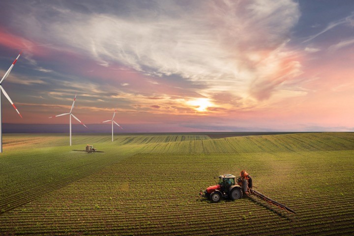Farmland wind turbines 01.13.23