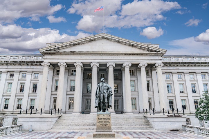 U.S. National Debt Tops $31 Trillion
