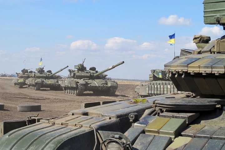 U.S. Unveils $300 Million Arms Package To Ukraine - The New American