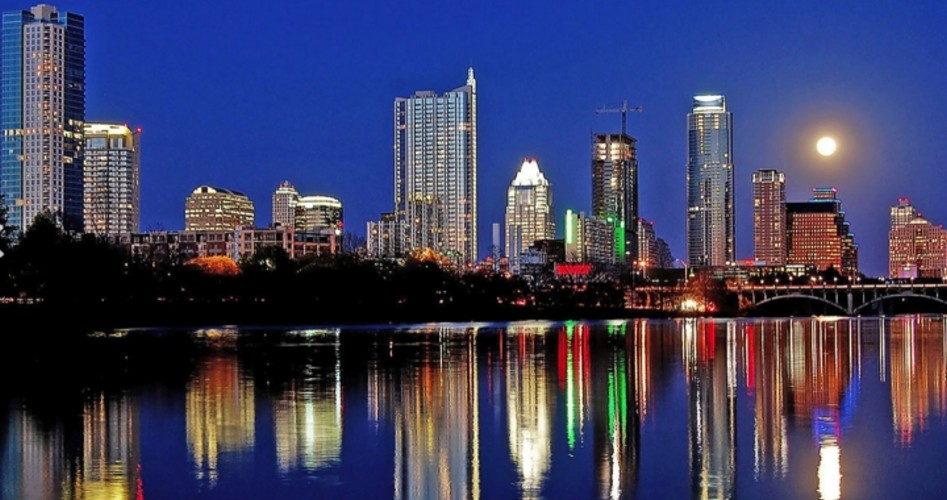 Californiaas Economy Continues to Lag Behind Texas