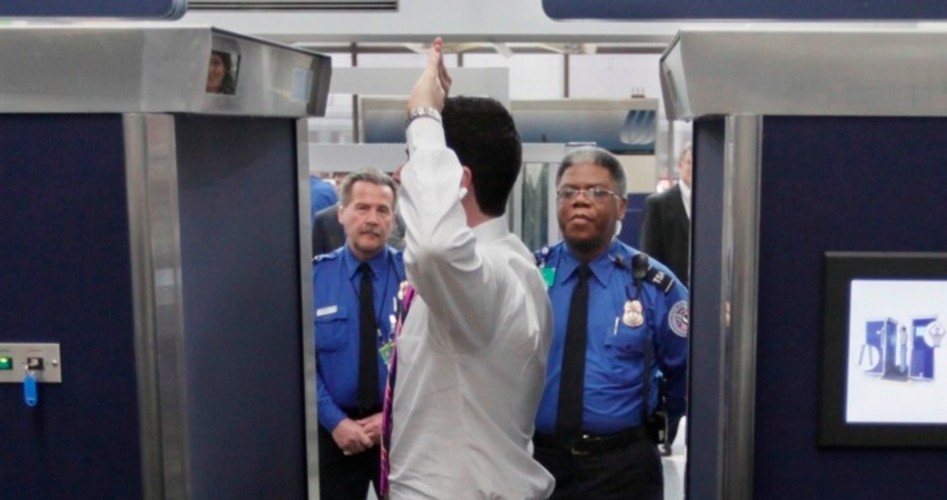 Court Orders Tsa To Explain Lawless Use Of Naked Body Scanners The New American